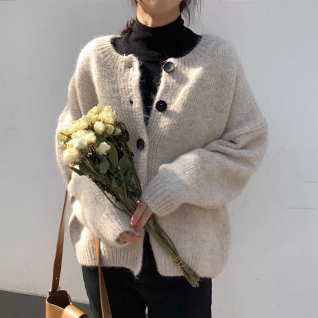 Minimalist Autumn Cardigan