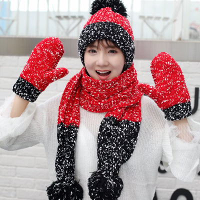 Hat, Scarf & Gloves Set