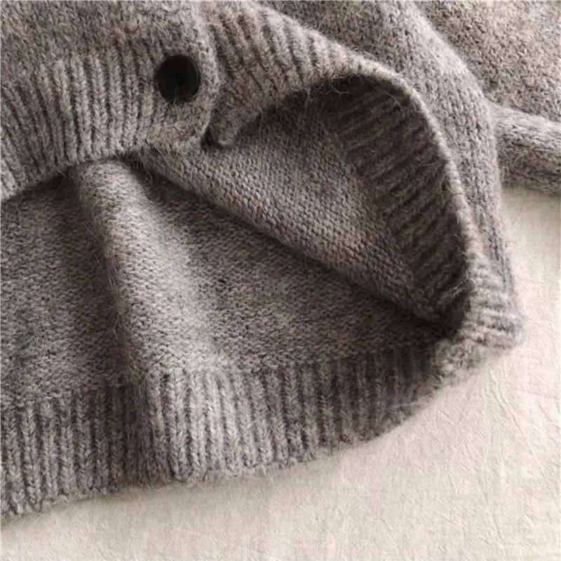 Minimalist Autumn Cardigan