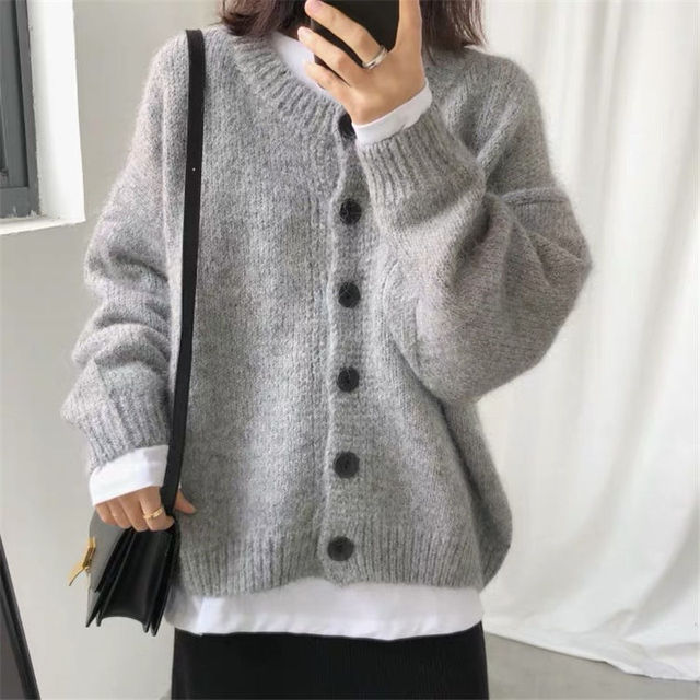 Minimalist Autumn Cardigan